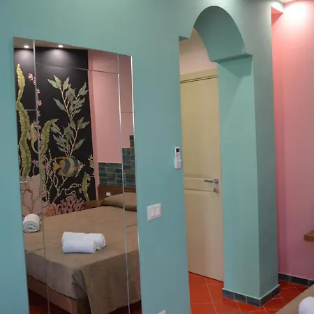 Kaleido - Center Bed & Breakfast Tropea