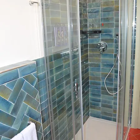 Kaleido - Center Bed & Breakfast Tropea