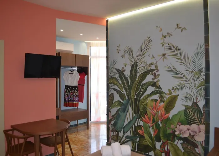 Kaleido - Center Bed & Breakfast Tropea