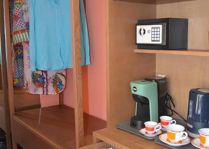 Kaleido - Center Bed & Breakfast 3*