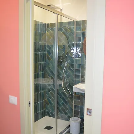 فندق مبيت وإفطار Kaleido - Center *