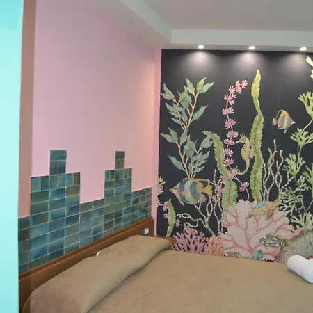فندق مبيت وإفطار Kaleido - Center تروبيا