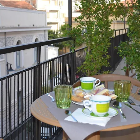 Kaleido - Center トロペーア