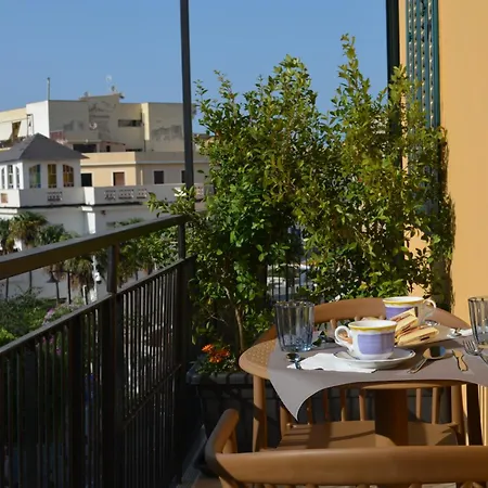 B&B Kaleido - Center