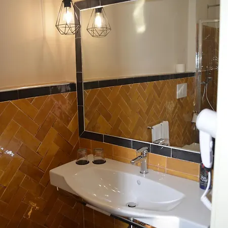 B&B Kaleido - Center 3*